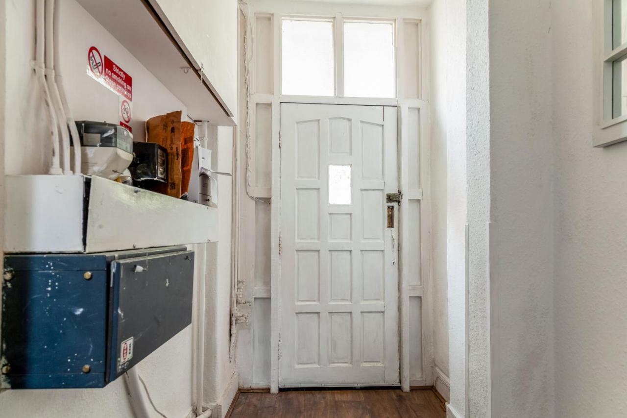 Pass The Keys Terrace Apartment By The Kia Oval London Eksteriør billede